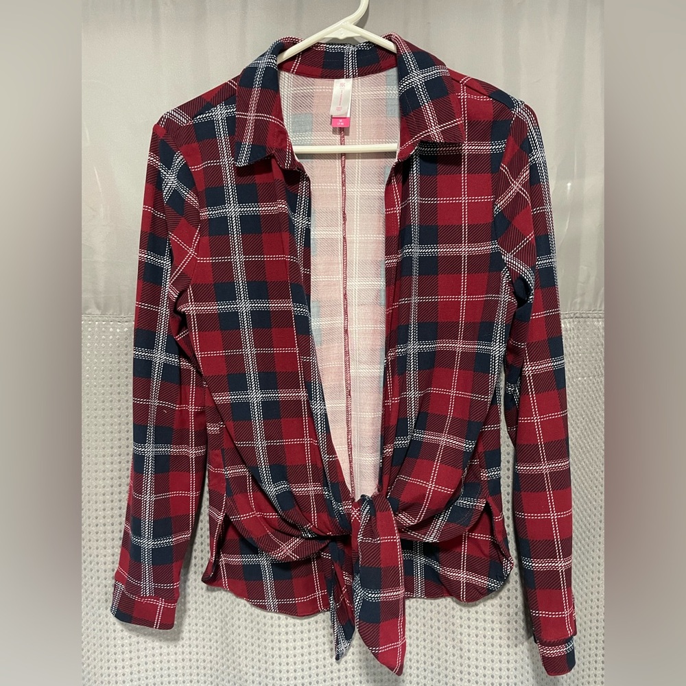 NOBO Tie Front Shirt Jacket Super Soft stretch Women’s Medium, plaid design EUC